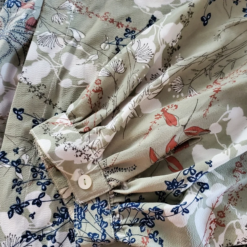 Fashion Nova Floral Long Kimono - Olive and White - Picture 2 of 5